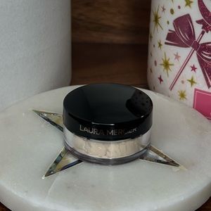 LAURA MERCIER Translucent Loose Setting Powder